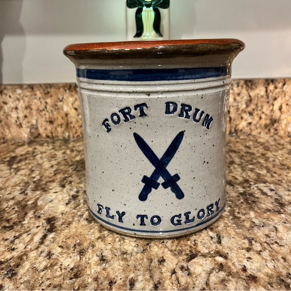 STONEWARE HAND Salt Glaze Crock Utensil Holder Fort Drum Army 10th Mountain Unit